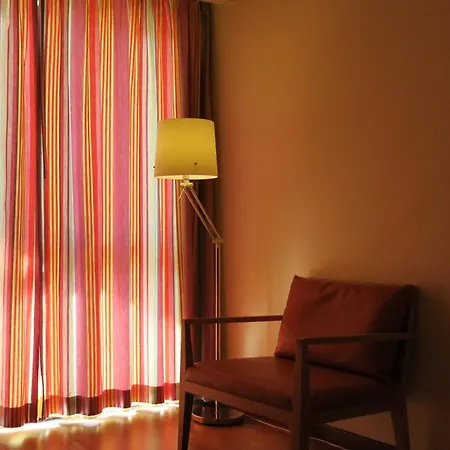 阿尔布费拉因娜酒店 3*