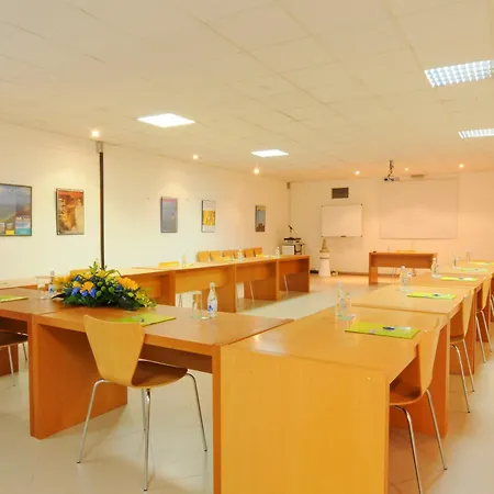 阿尔布费拉因娜酒店